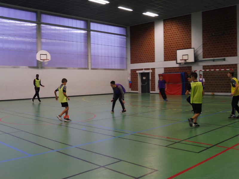 Tournoi UNSS Futsal organisé au Collège post thumbnail image